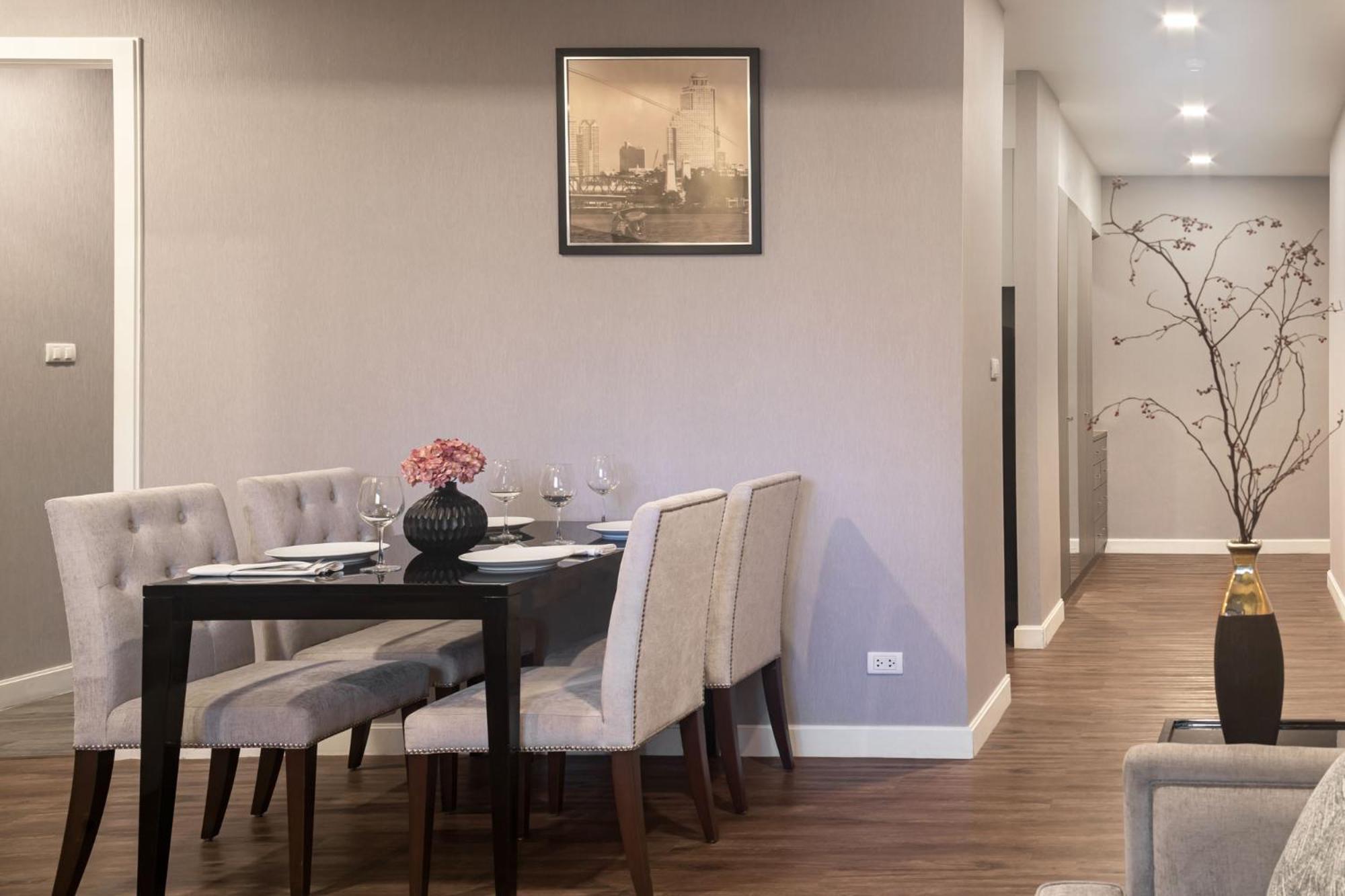 Metropolis Suites Bangkok, Tapestry Collection By Hilton Kültér fotó