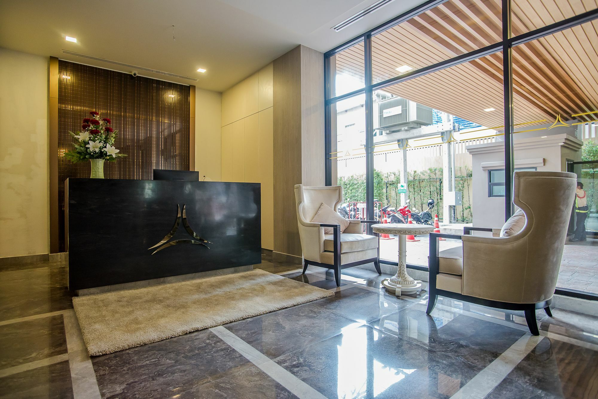 Metropolis Suites Bangkok, Tapestry Collection By Hilton Kültér fotó