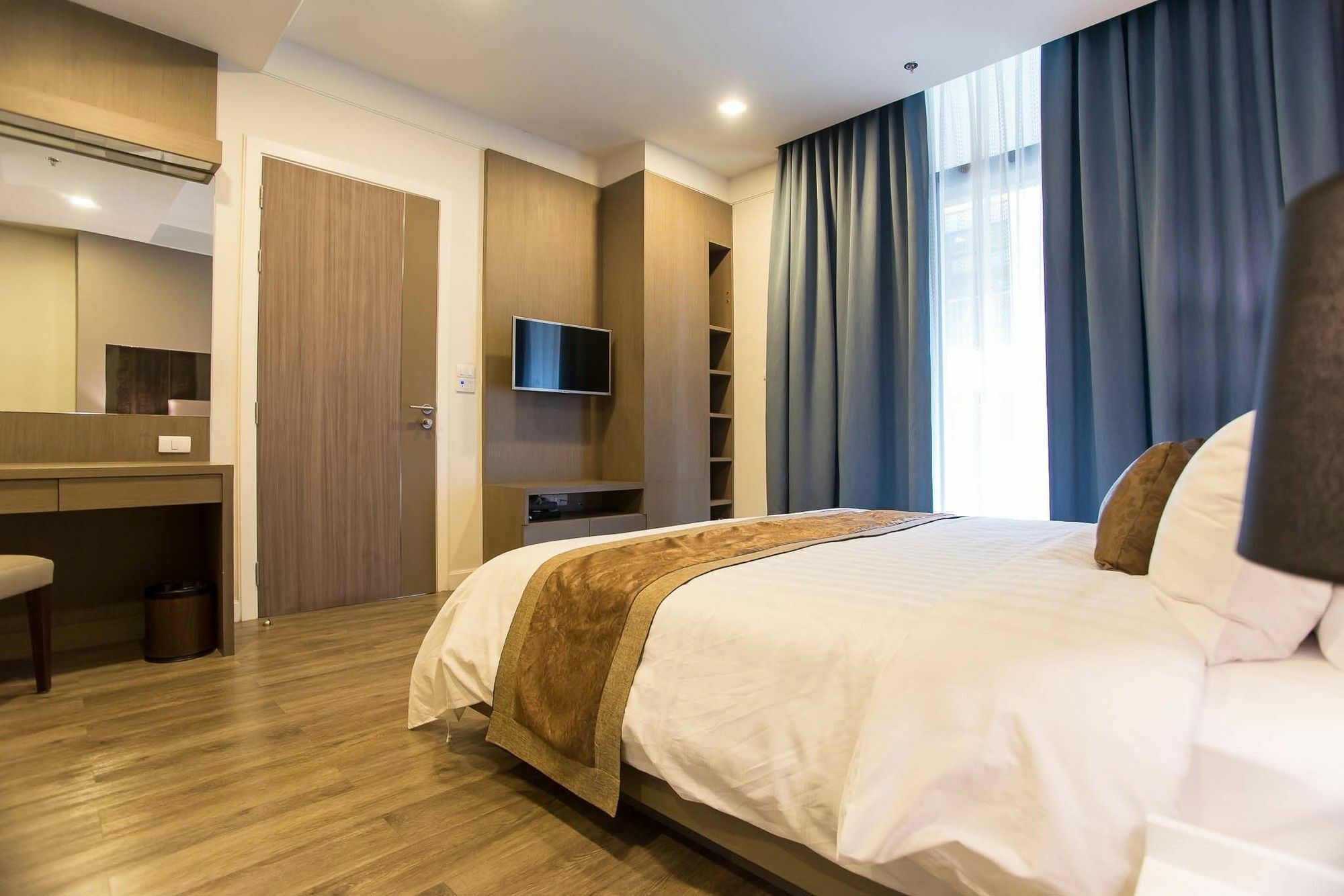 Metropolis Suites Bangkok, Tapestry Collection By Hilton Kültér fotó